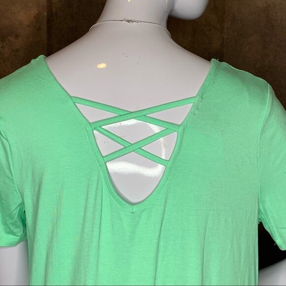 JM Collection NWT Low cross laced back Top Short Sleeve Size M Pistachio Green - Picture 7 of 12
